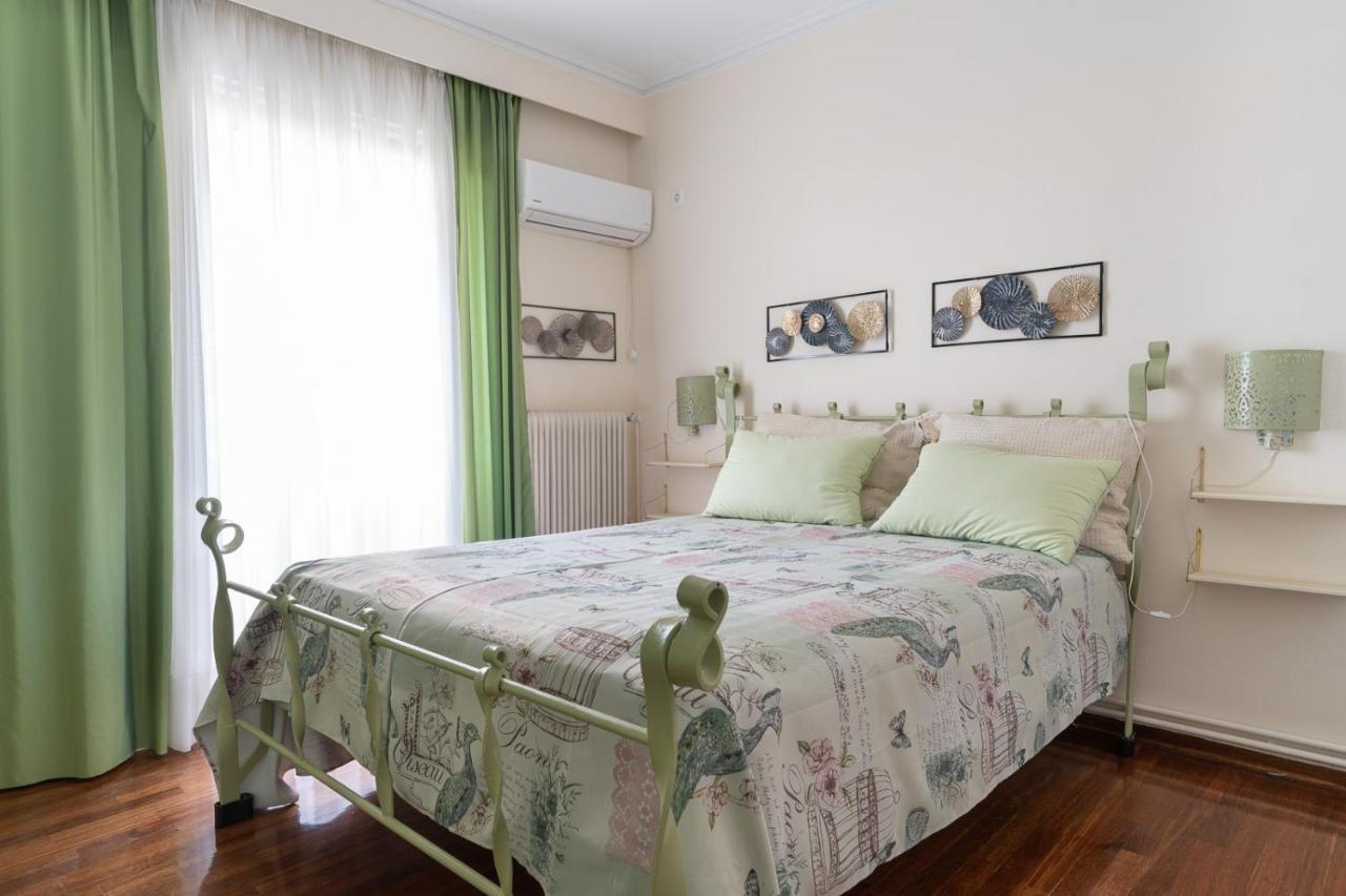 Ostello Ioanna'S Hellenic Hospitality Atene Esterno foto