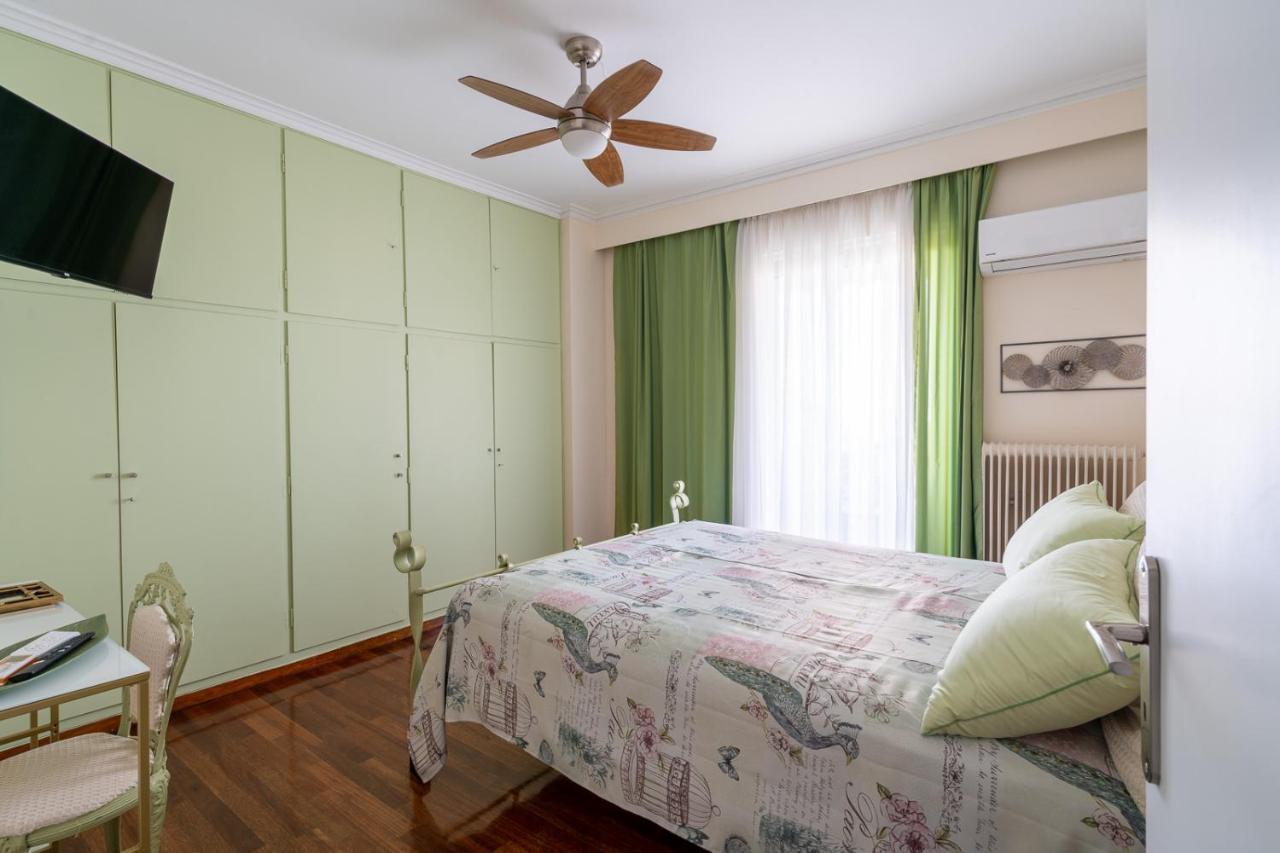 Ostello Ioanna'S Hellenic Hospitality Atene Esterno foto