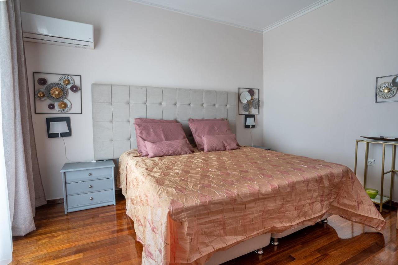 Ostello Ioanna'S Hellenic Hospitality Atene Esterno foto